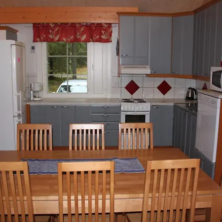 木屋 Kuusitorppa *