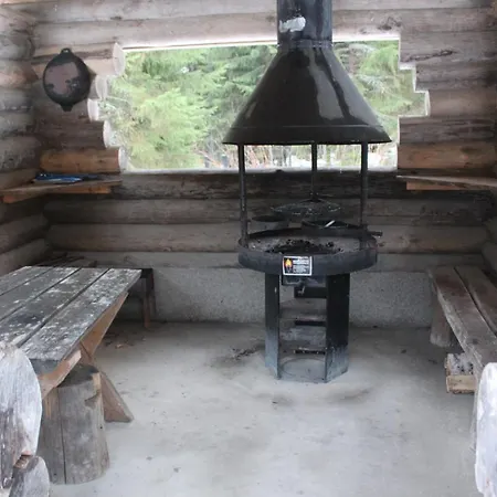 木屋 Kuusitorppa *