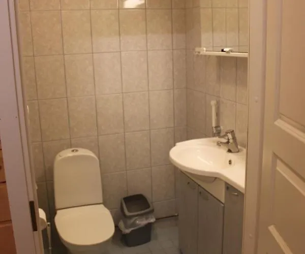 Kuusitorppa Varpaisjarvi